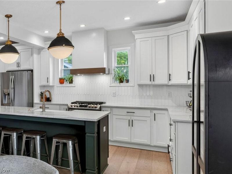 1315 Donald Avenue , Lakewood, OH 44107 Photo 9