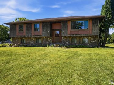 5343 Section Road, Ottawa Lake, MI 49267