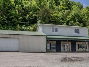 8689 Bardstown Road, Springfield, KY 40069