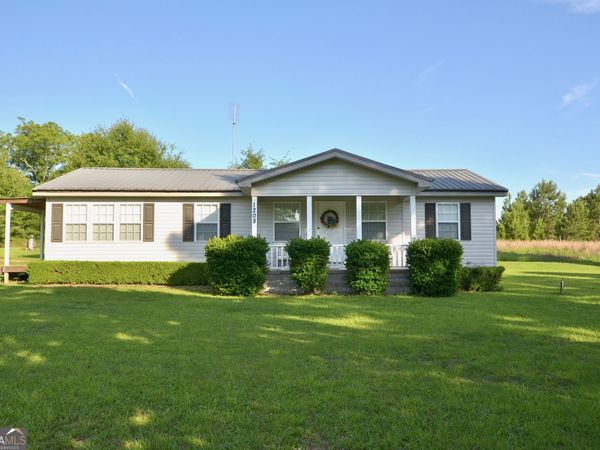 1208 E Chicken Road, Chester, GA 31012