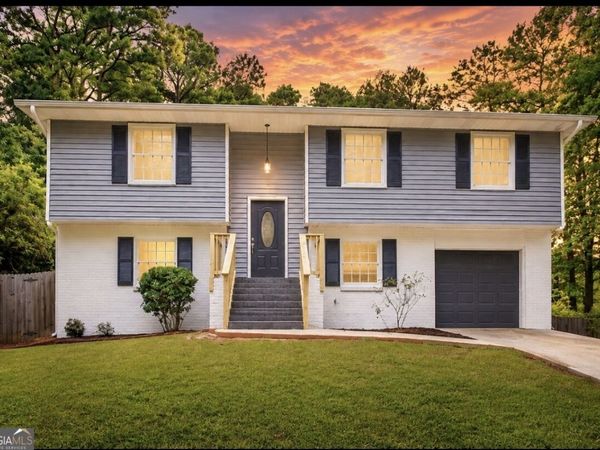 657 Overlook Court, Jonesboro, GA 30238