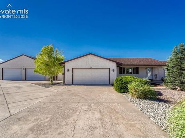 831 E Paseo Dorado Drive, Pueblo, CO 81007