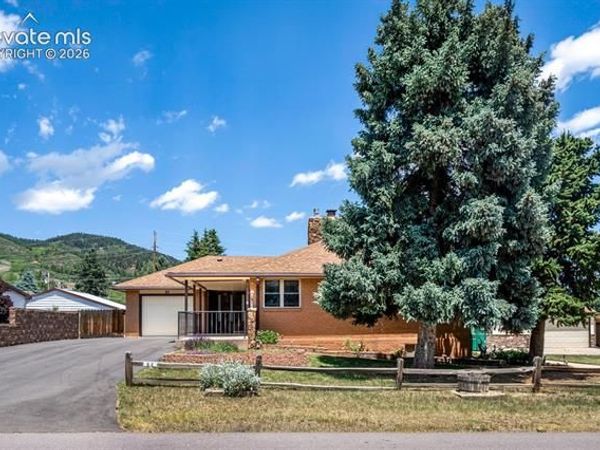 62 S Valley Road, Palmer Lake, CO 80133
