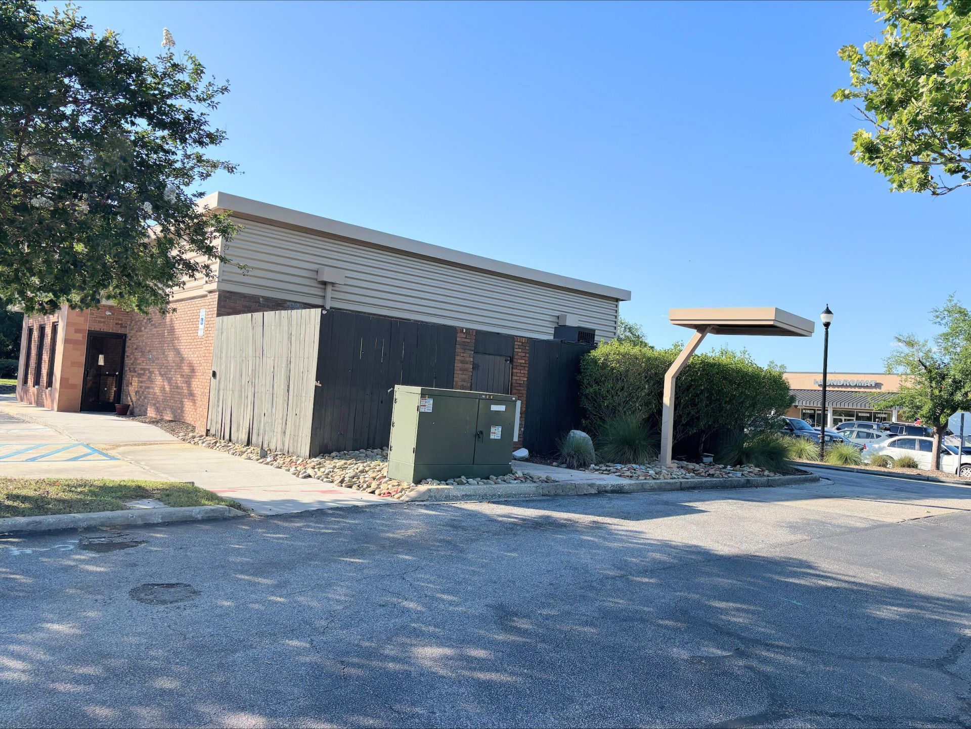 935 Chuck Dawley Boulevard  Photo 8