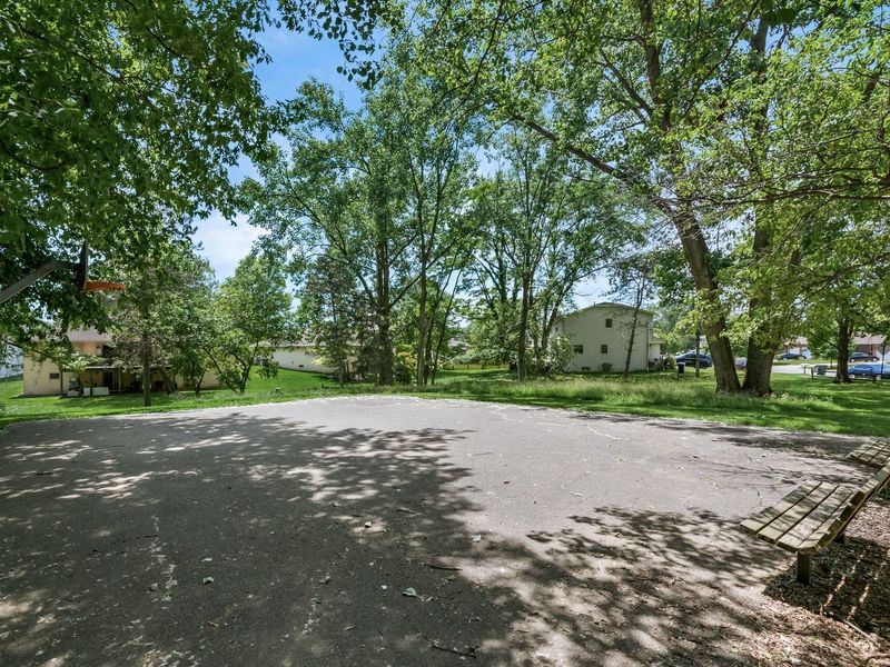 2711 Woodland Trail Drive, Columbus, OH 43231 Photo 45