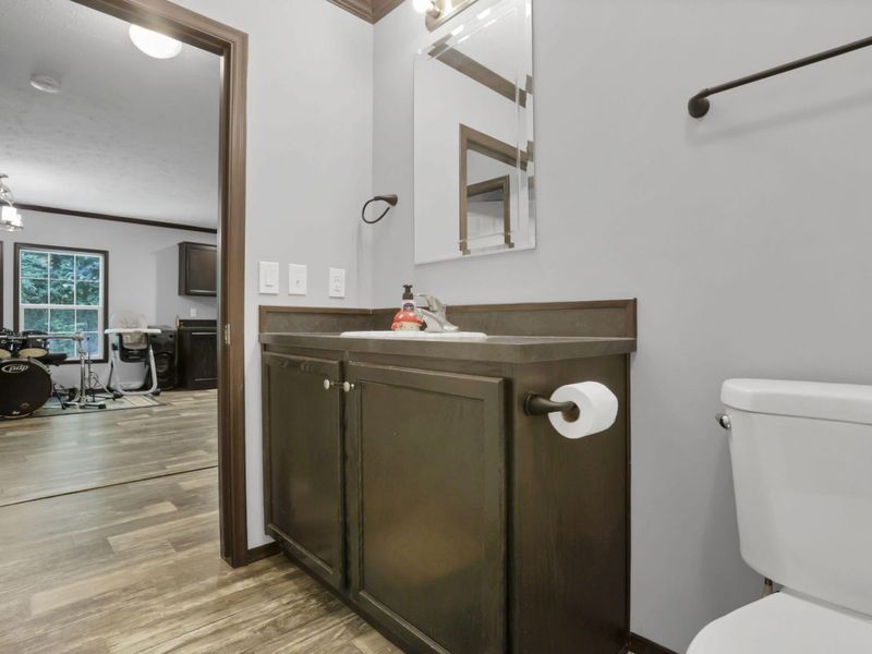 19354 DEERBERRY Lane , Rockbridge, OH 43149 Photo 32