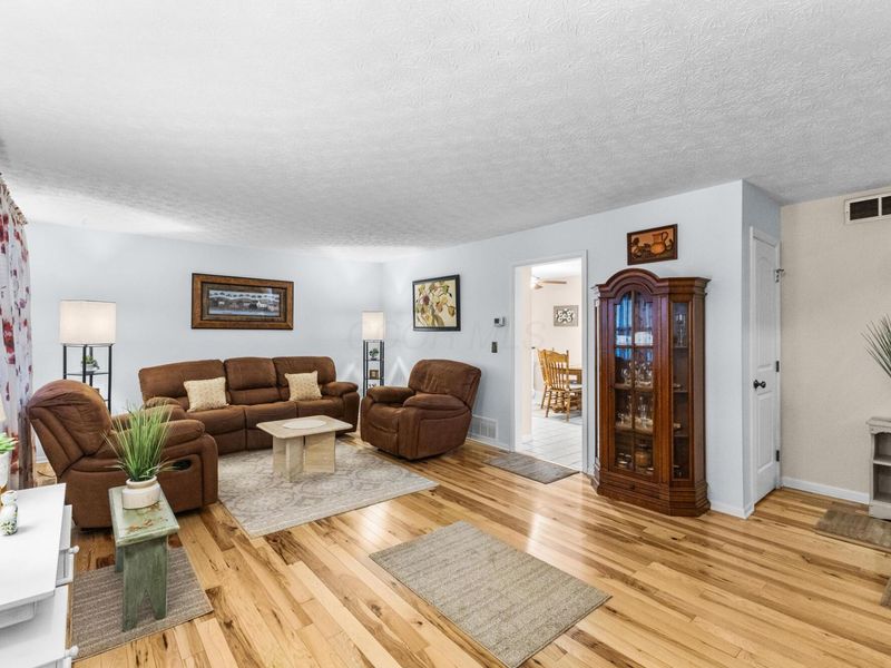 134 Greenbrier Road , Sunbury, OH 43074 Photo 9
