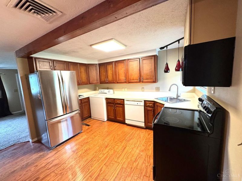 3918 Cordell Drive, Kettering, OH 45439 Photo 6