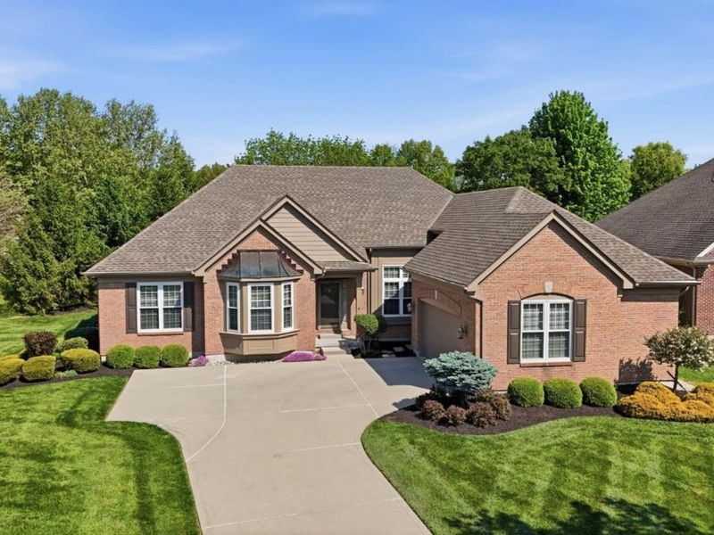 8072 Carnaby Lane, Sycamore Township, OH 45249 Photo 1