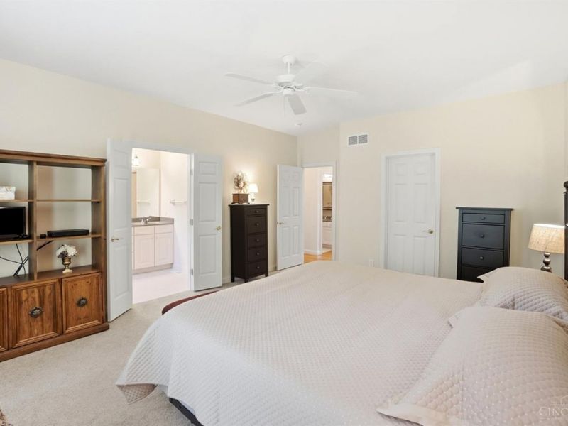 8072 Carnaby Lane, Sycamore Township, OH 45249 Photo 30