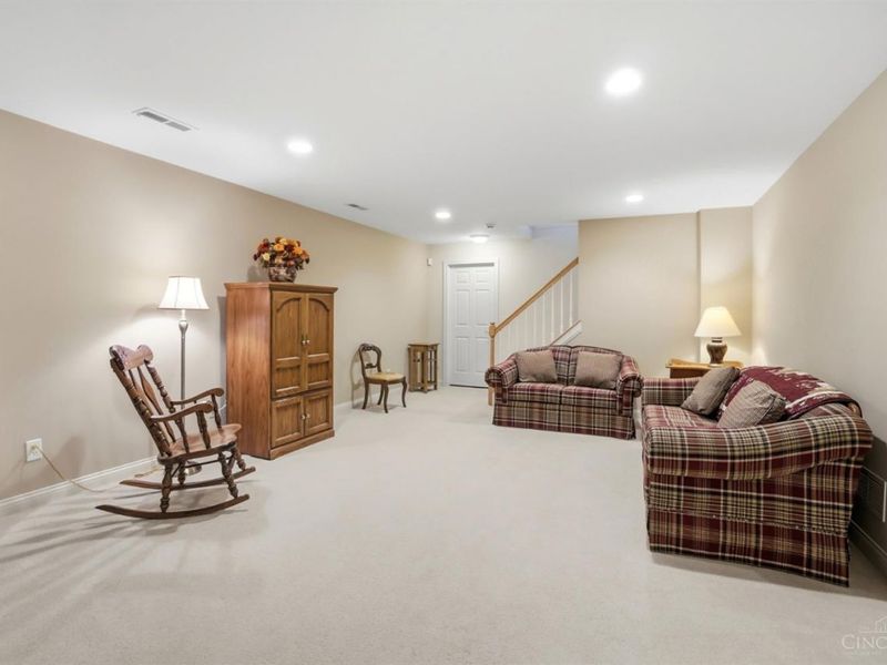 8072 Carnaby Lane, Sycamore Township, OH 45249 Photo 45