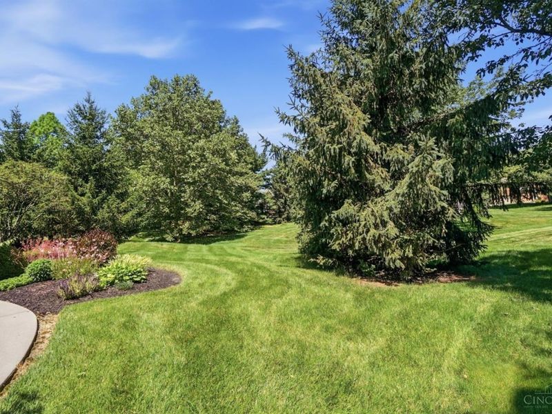 8072 Carnaby Lane, Sycamore Township, OH 45249 Photo 60