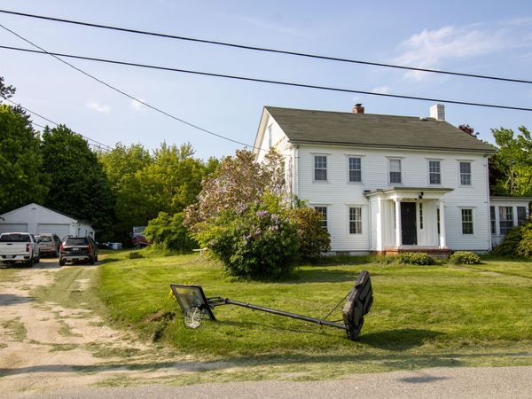 43 Cottage Street , Milbridge, ME 04658