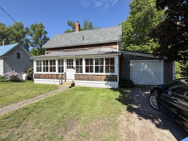 144 Washington Street , Pittsfield, ME 04967