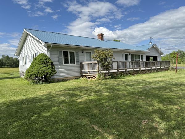 445 Lewiston Road , West Gardiner, ME 04345