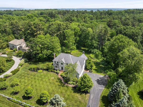 143 Royall Point Road , Yarmouth, ME 04096