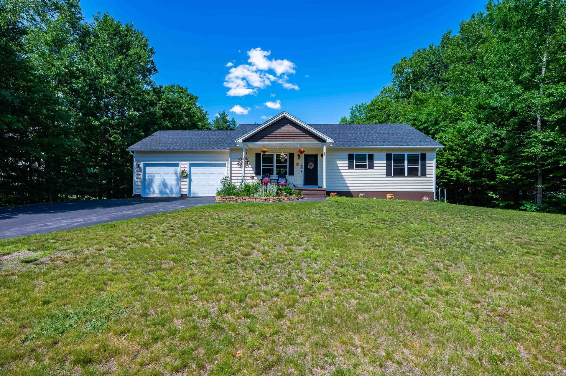 60 Anderson Lane, Rochester, NH 03867 Main Photo