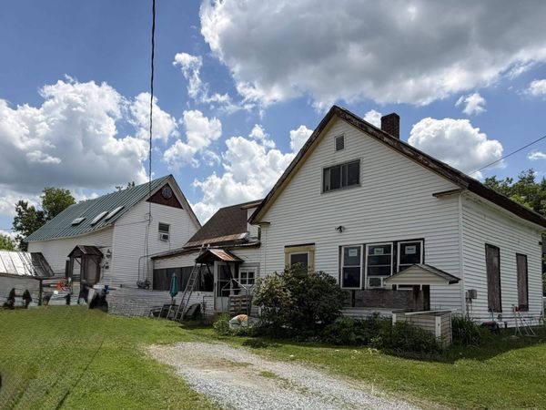 158 Railroad Street, Groton, VT 05046