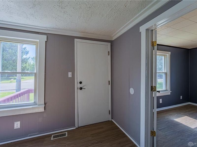 151 4th Avenue, Springfield Township, OH 45505 Photo 7