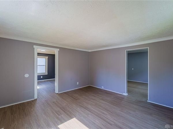 151 4th Avenue, Springfield Township, OH 45505
