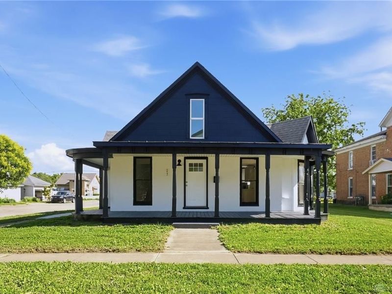 217 W Jefferson Street, New Carlisle, OH 45344 Photo 3
