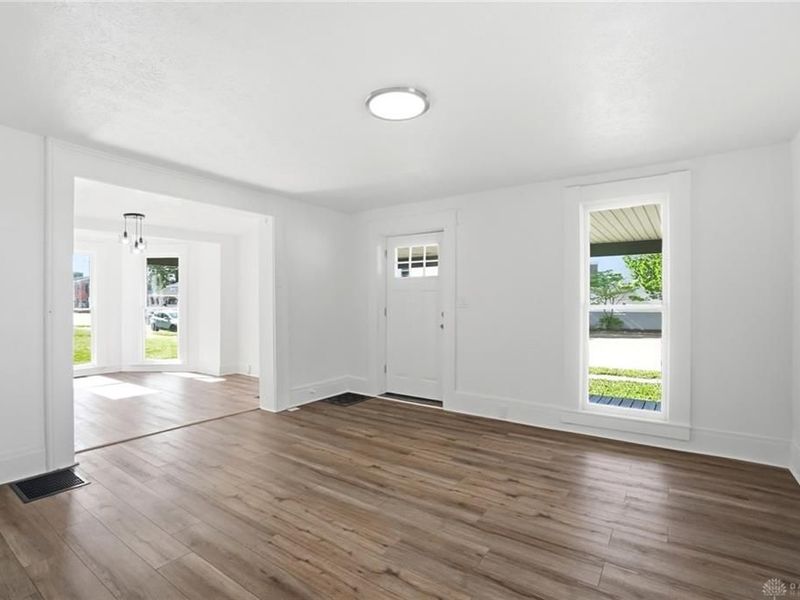 217 W Jefferson Street, New Carlisle, OH 45344 Photo 7