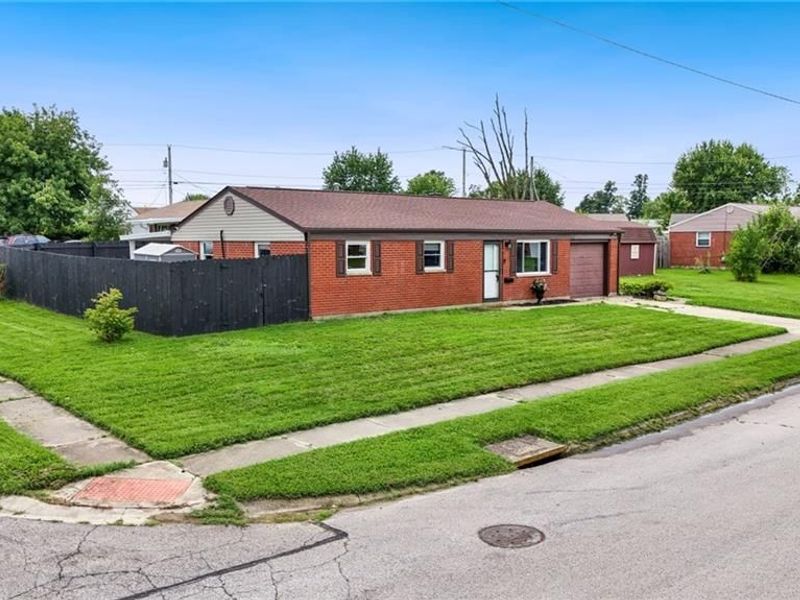 257 Crosswell Avenue, Brookville, OH 45309 Photo 2