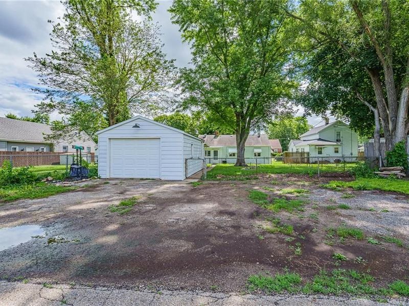 916 S Crawford Street, Troy, OH 45373 Photo 11