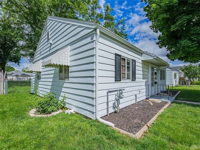 916 S Crawford Street, Troy, OH 45373 Photo 4