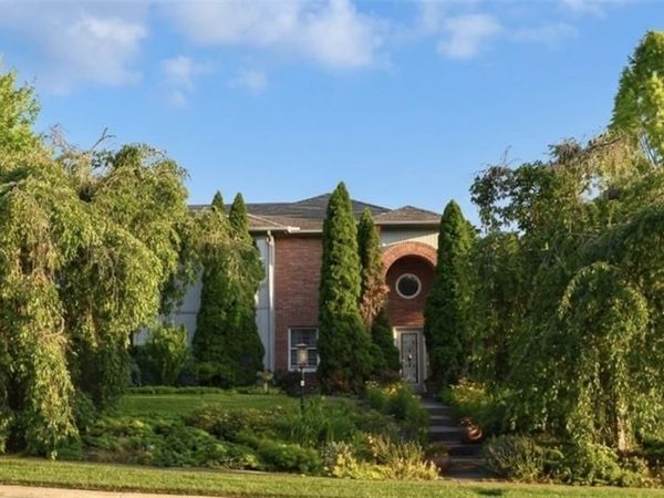 5 Brookfield Court, Springboro, OH 45066