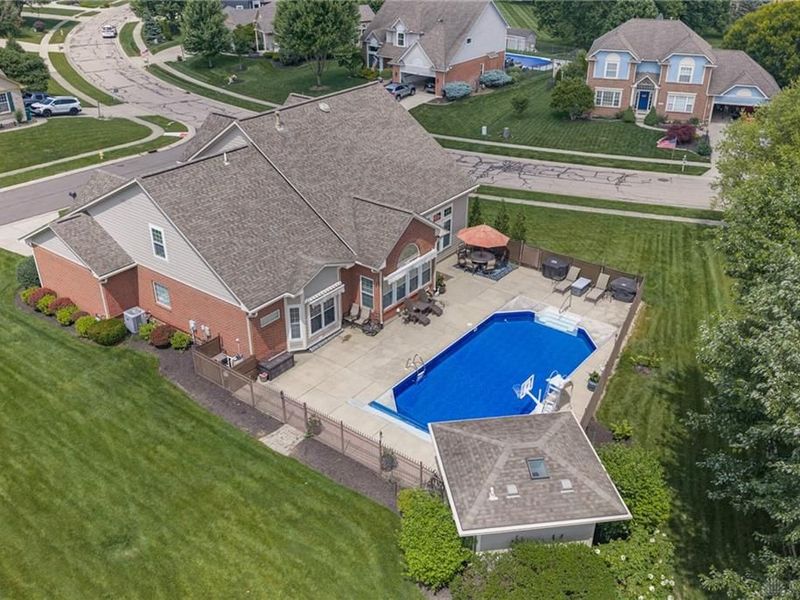 3235 E Heritage Trace, Bellbrook, OH 45305 Photo 2