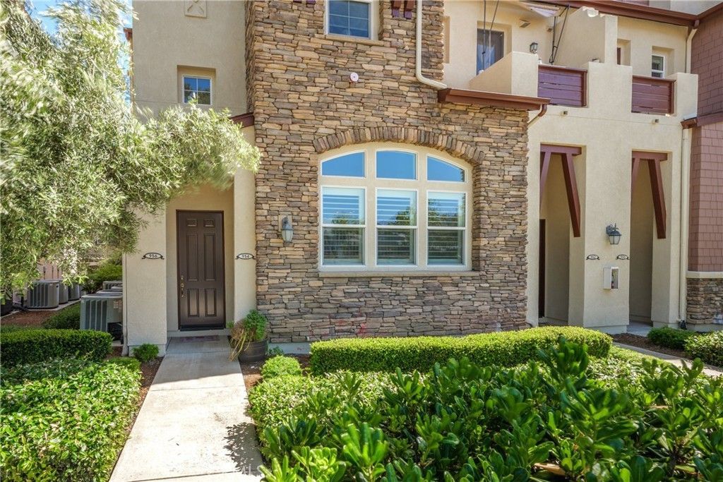 954 Tarragon Lane, San Luis Obispo, CA 93401 Main Photo