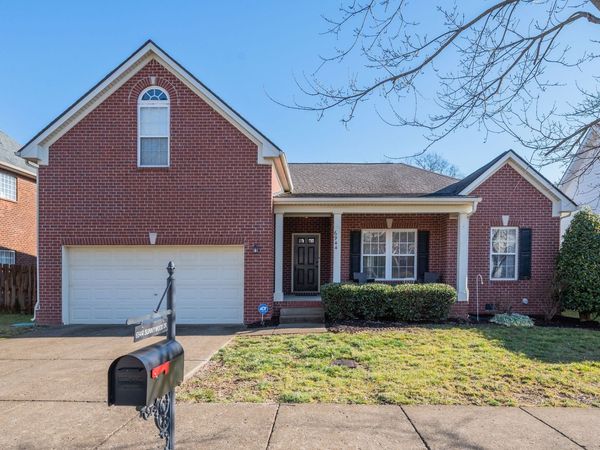 6944 Sunnywood Dr , Nashville, TN 37211