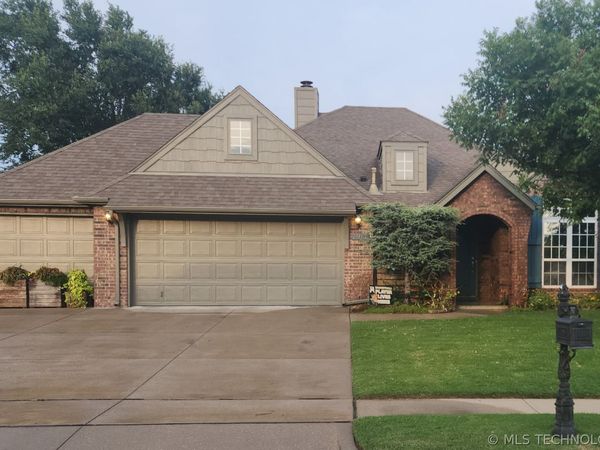 7917 S Dogwood Avenue, Broken Arrow, OK 74011
