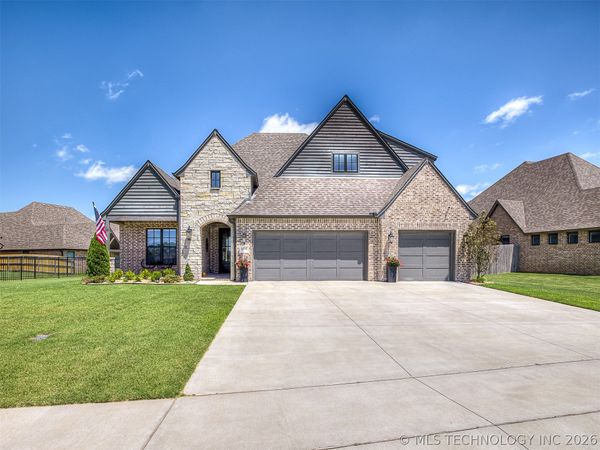 14709 E 79th Street North , Owasso, OK 74055
