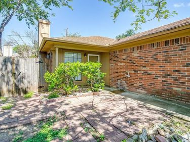 4517 Compass Court, Fort Worth, TX 76135