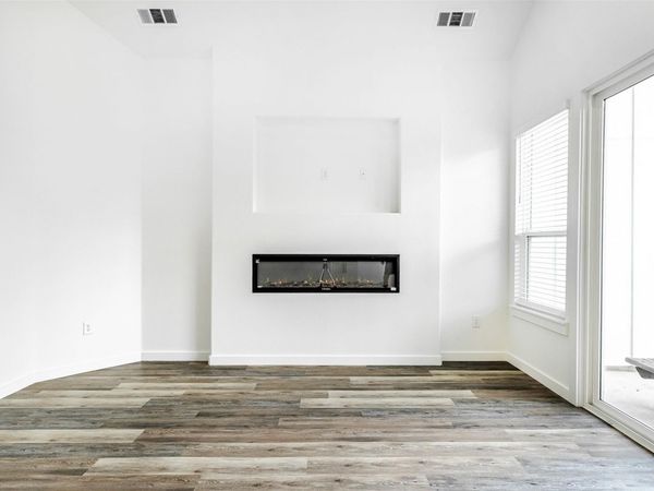 252 Amaranta LN, Dale, TX 78616