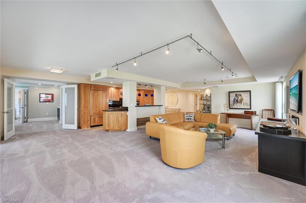 1275 Gulf Shore Blvd N, Unit 601 & 602, Naples, FL 34102 Photo