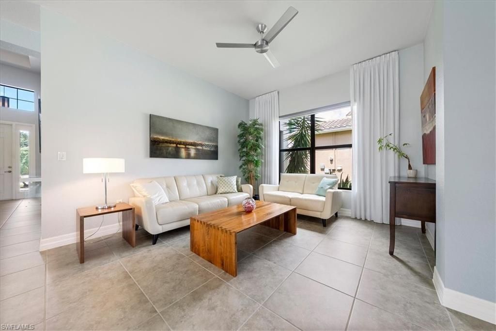 3264 Pacific Dr, Naples, FL 34119 Photo