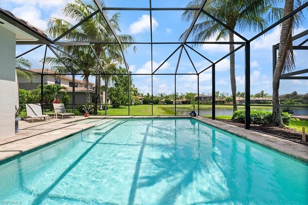 3264 Pacific Dr, Naples, FL 34119 Photo