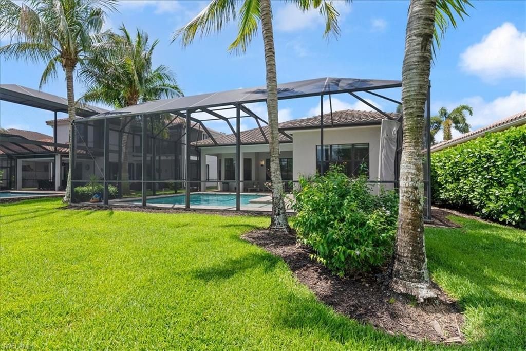 3264 Pacific Dr, Naples, FL 34119 Photo
