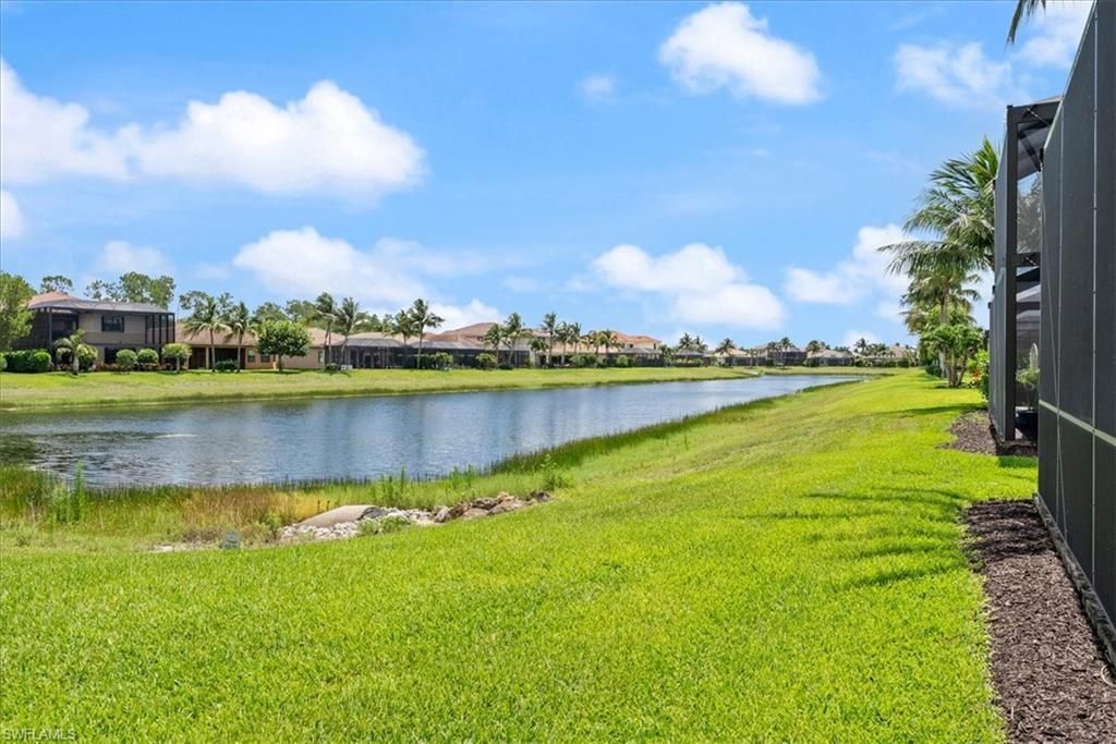 3264 Pacific Dr, Naples, FL 34119 Photo