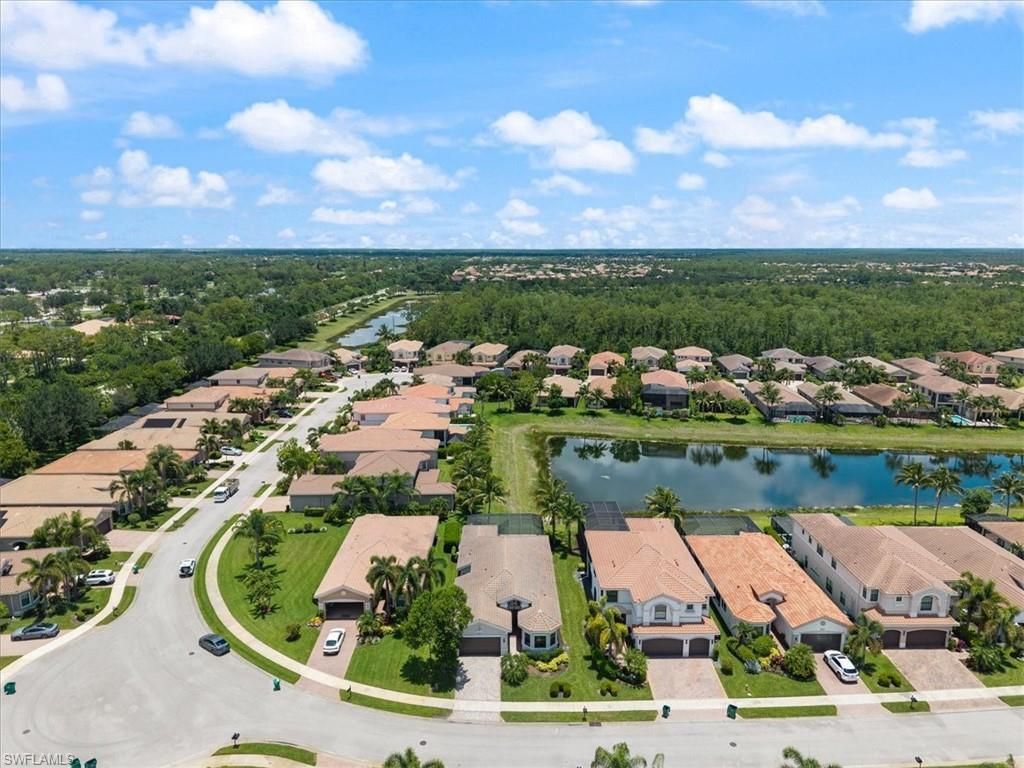 3264 Pacific Dr, Naples, FL 34119 Photo