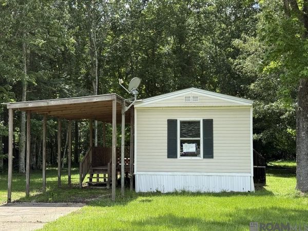 20253 Buckhorn Dr, Zachary, LA 70791