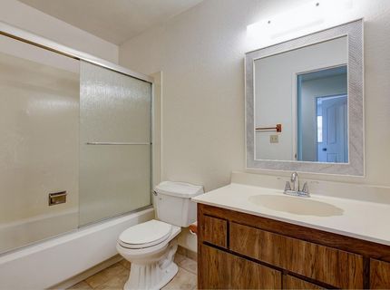 1959 Inglis Way, Roseville, CA 95678 Photo