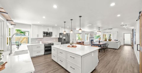 13146 Torrey Pines Dr, Auburn, CA 95602 Photo