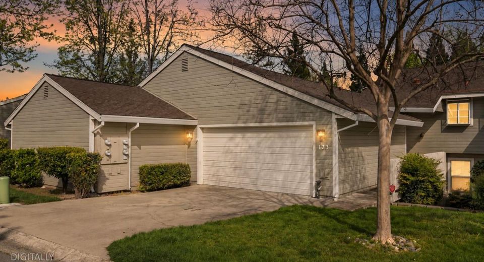 123 Valley Oak Dr #34, Unit 34, Roseville, CA 95678 Photo