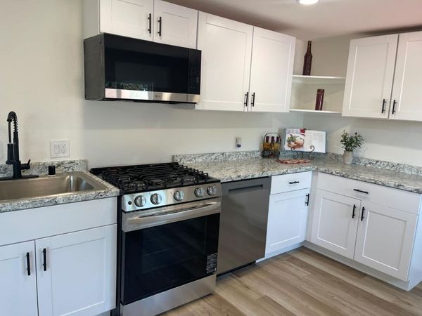900 Old Stockton Rd #127, Oakdale, CA 95361