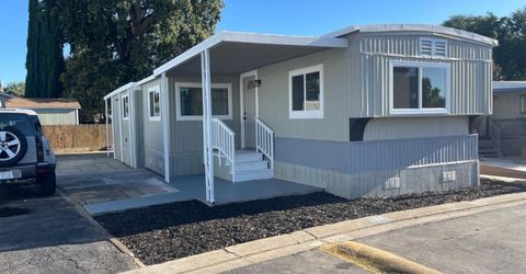 900 Old Stockton Rd #127, Oakdale, CA 95361 Photo