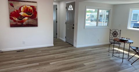 900 Old Stockton Rd #127, Oakdale, CA 95361 Photo